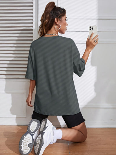 Sara | Sportief Y2K T-shirt in effen kleur met ronde hals en losse korte mouwen