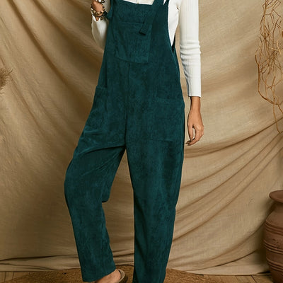 Emma | Sturdy corduroy jumpsuit with patch pockets