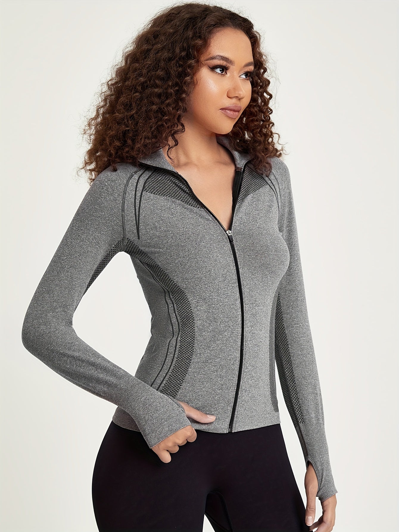 Sophie | Dames sportjack met lange mouw en streepdecoratie
