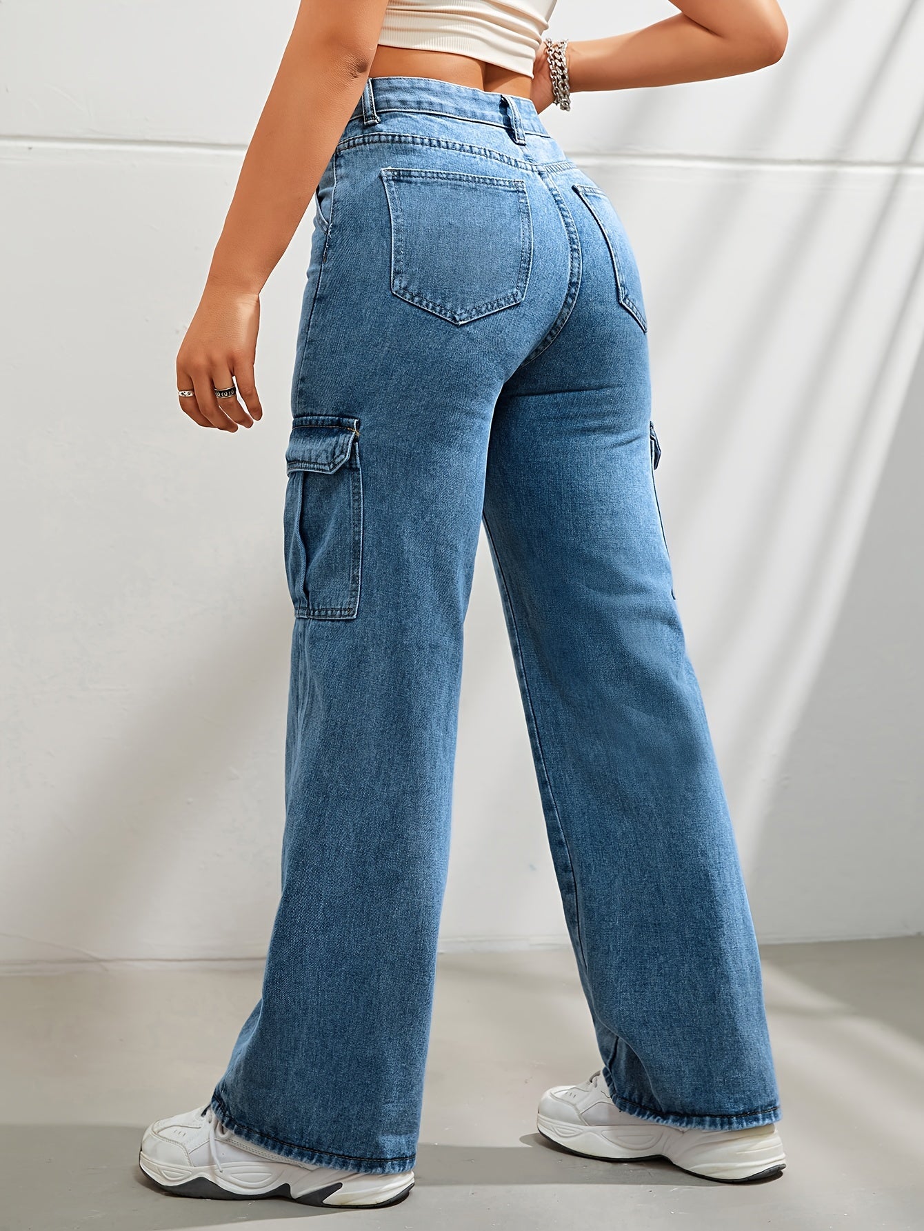 Noa | Casual denim cargobroek met wijde pijpen en hoge taille