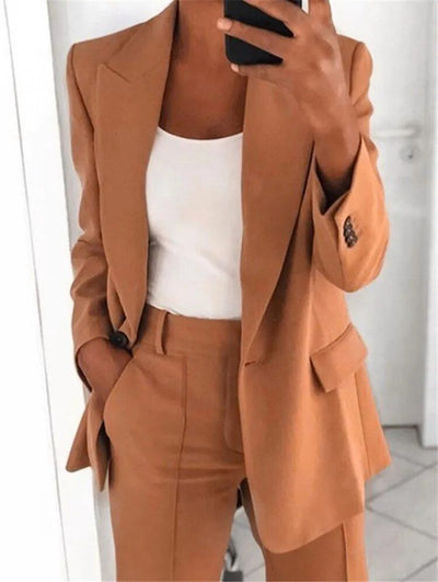 Elegant Women's Blazer Set