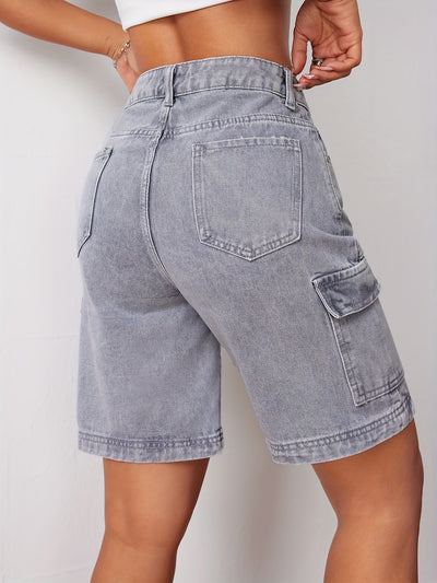 Eva | Fashionable gray denim cargo shorts with a high waist