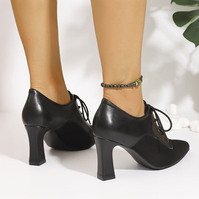Elena | Elegant ladies pumps with laces