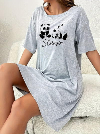 Nina | Schattig panda- en letterprint nachthemd met korte mouw en ronde hals