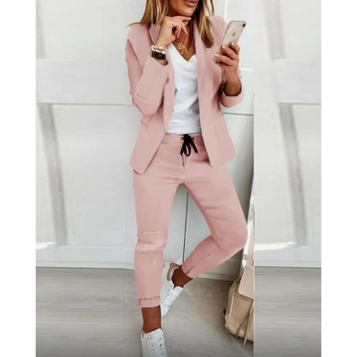 Lena | Slim-fit blazer and trouser set in solid color