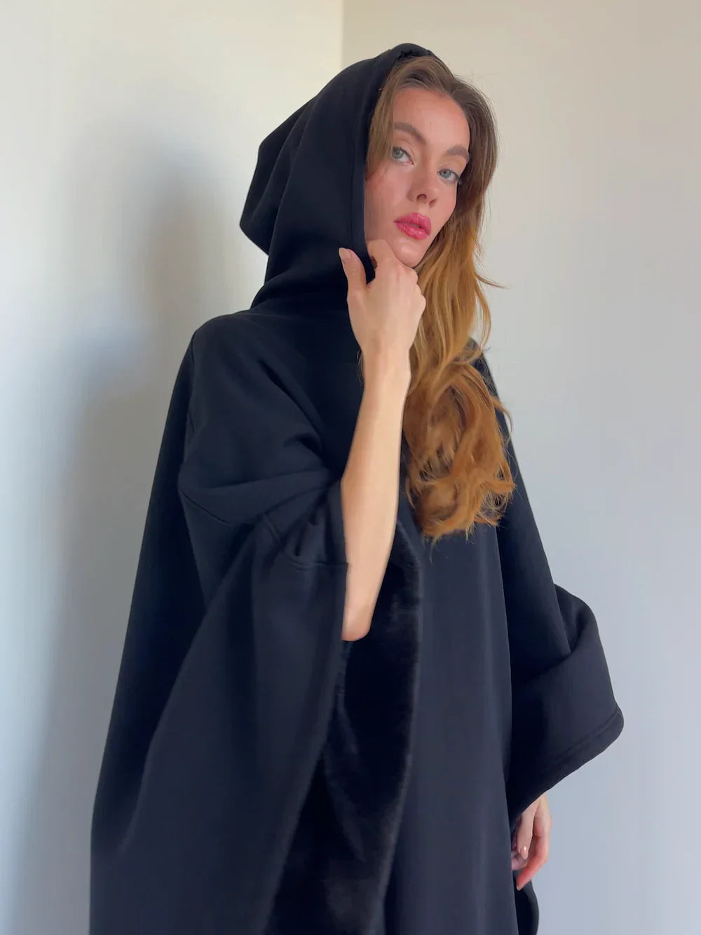 Eden Hoodie Blanket – Your Cocoon of Comfort