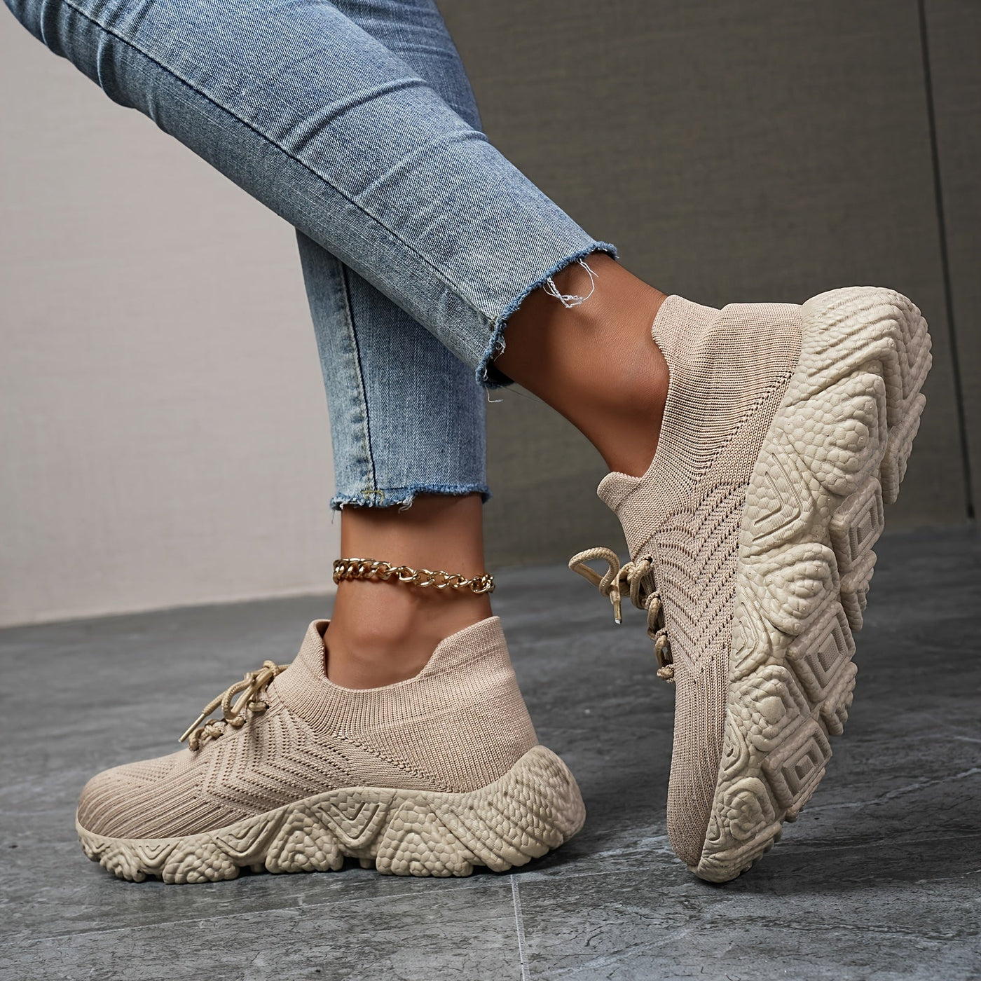 Sophie | Ademende lage sneakers in effen kleur