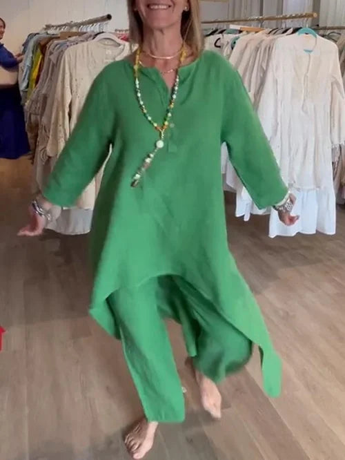 Karina - Plain linen leisure suit for women