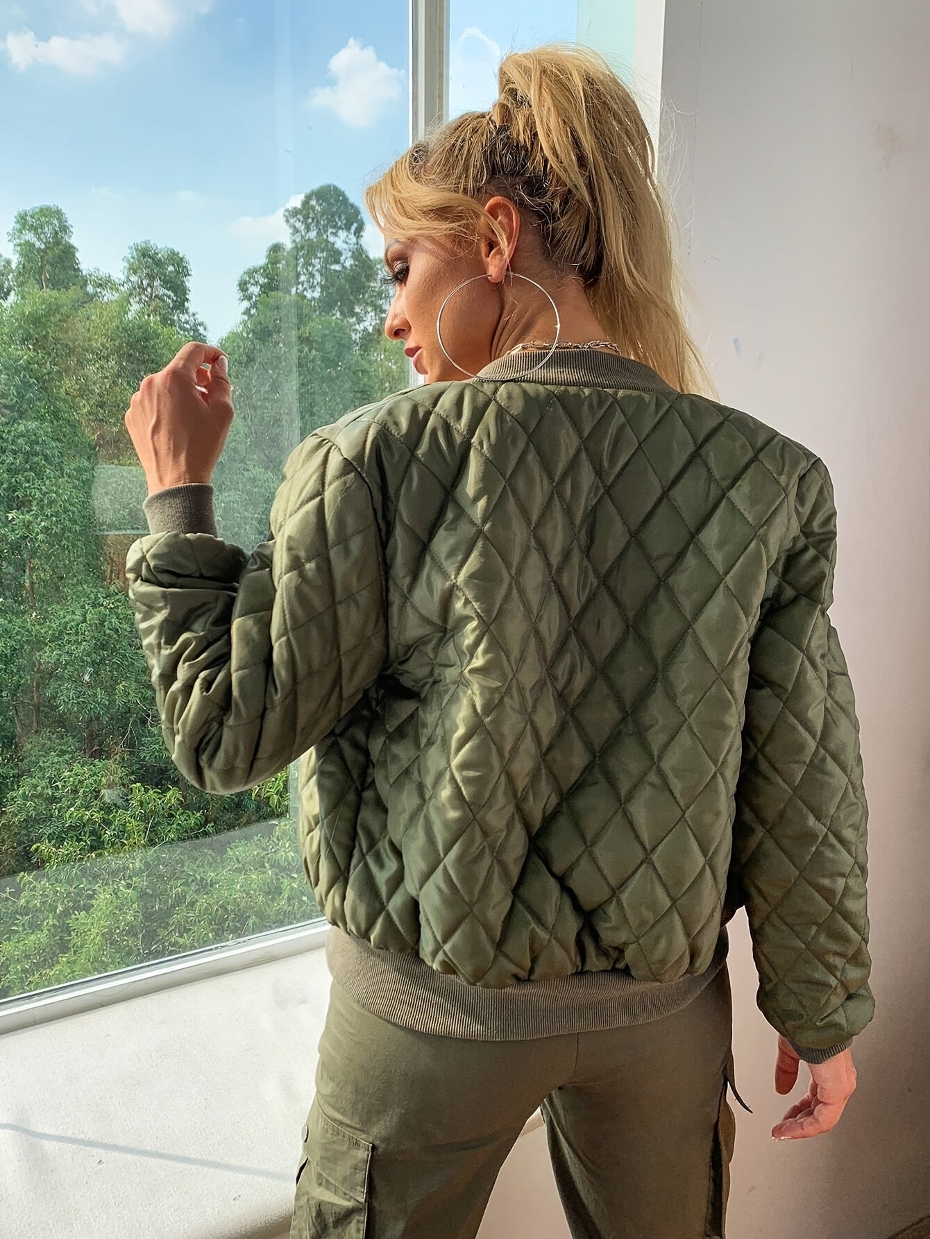 Elin | Padded bomber jacket in solid color