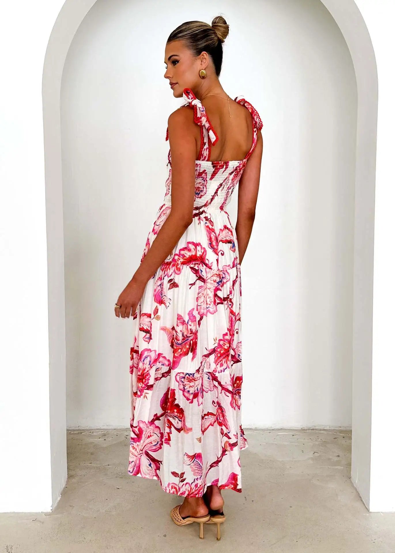 Amber - Casual strapless jurk met elastische tailleband