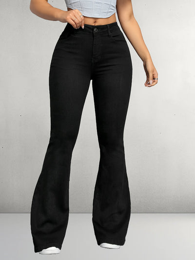 Nina | Elegante zwarte flare jeans met knoopdetail