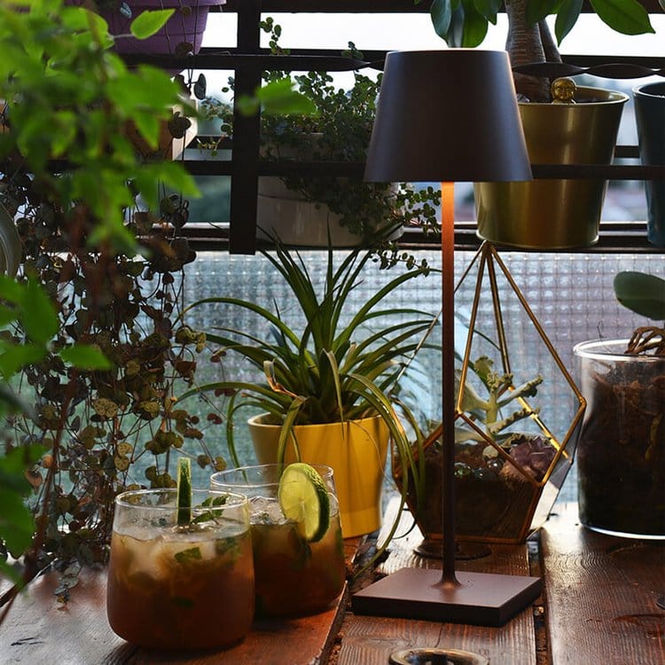 Alexa LED lamp | Minimalistische waterdichte tafellamp