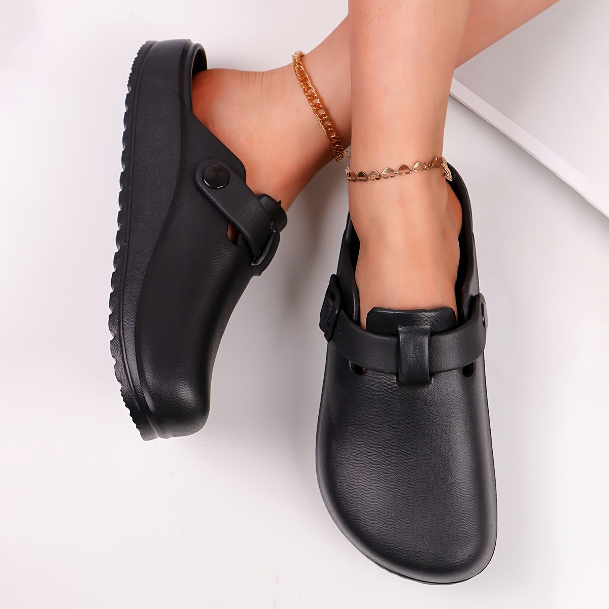 Loes | Comfortable and sustainable clogs