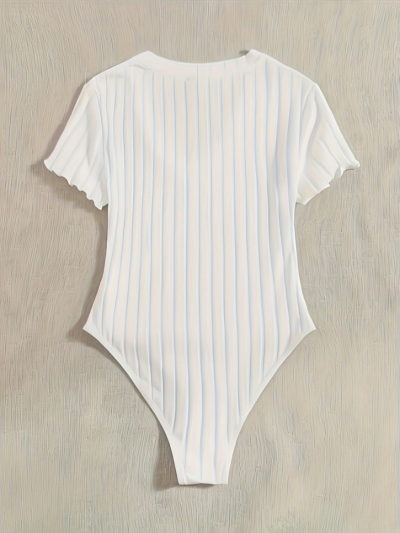 Evelien | Solid color V-neck bodysuit