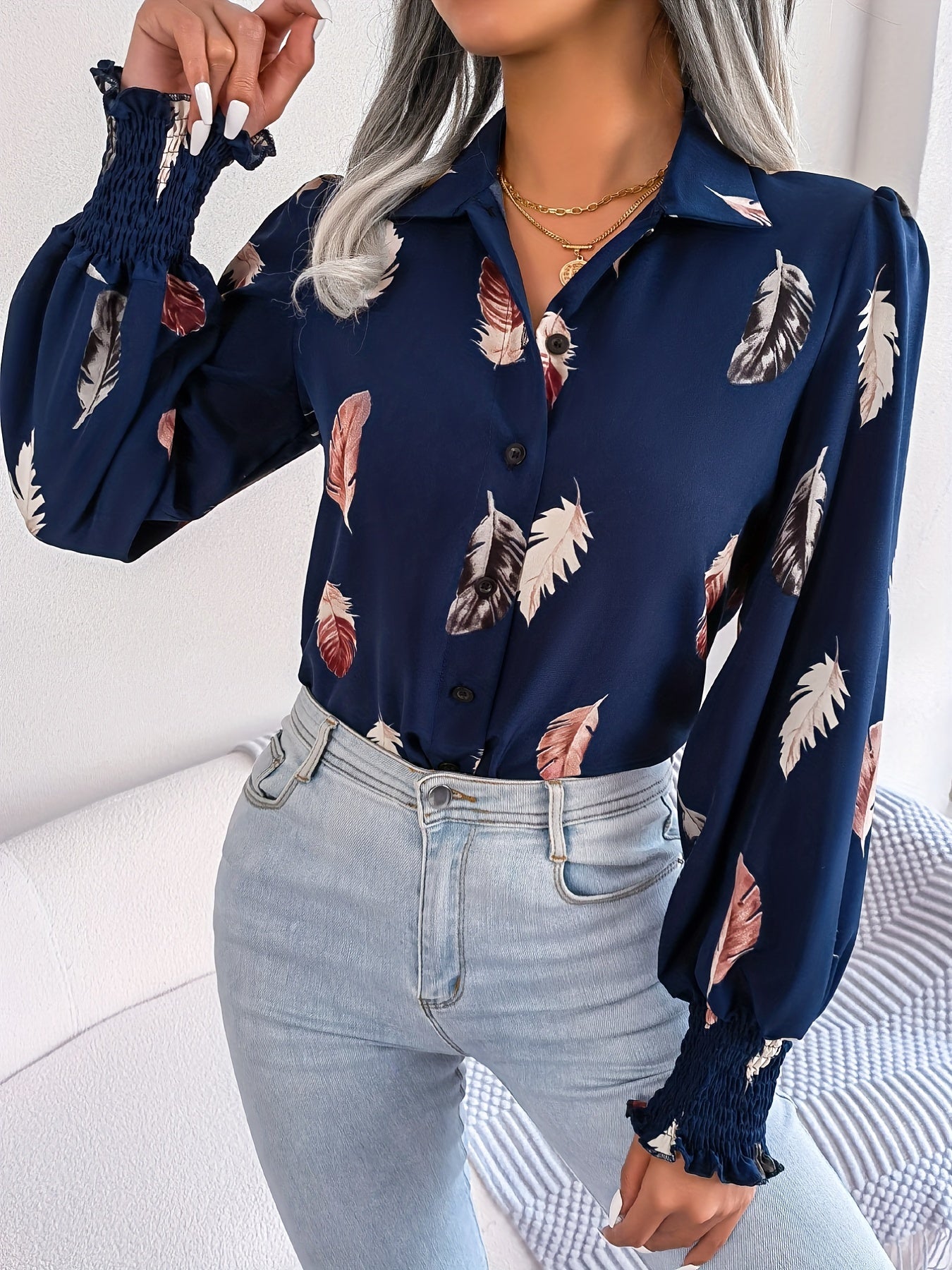 Lotte | Casual shirt with feather print and lantern sleeves