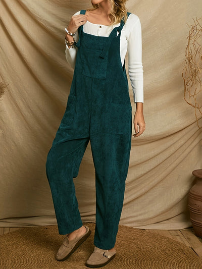 Emma | Sturdy corduroy jumpsuit with patch pockets