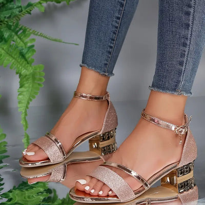 Lotta - The summery versatile sandals with glitter