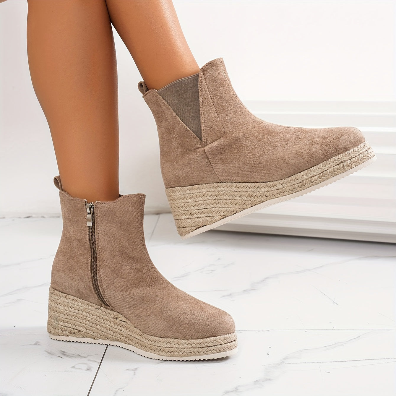 Noa | Trendy enkellaarzen met sleehak