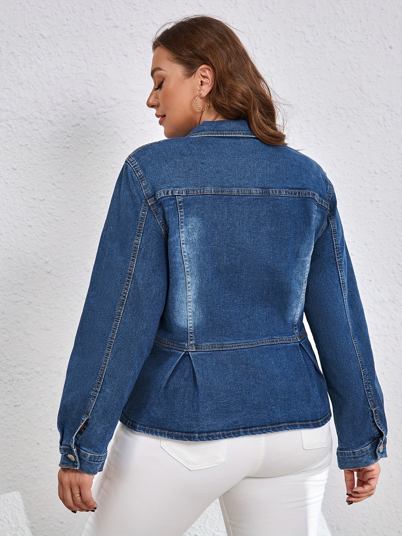 Lotte | Plus-size denim jacket with ruffles and long sleeves in washed blue