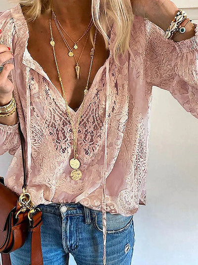 Kiki – Unieke Blouse met Kantdetails