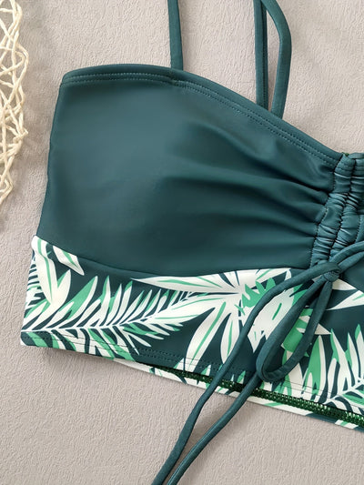 Noa | Twee-delige bikini set met bladprint en boyshorts