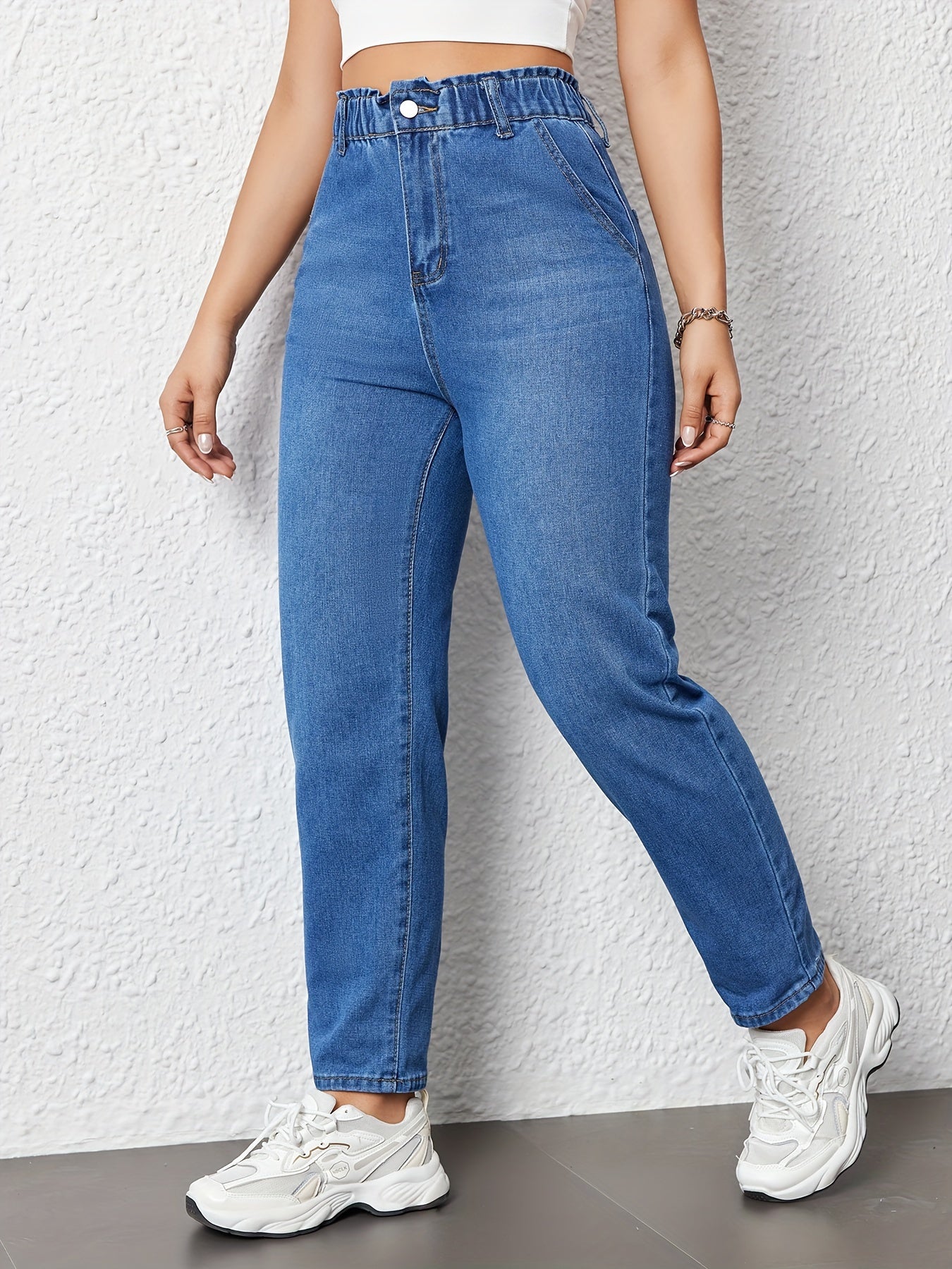 Lotte | Hoog getailleerde relaxte fit damesjeans