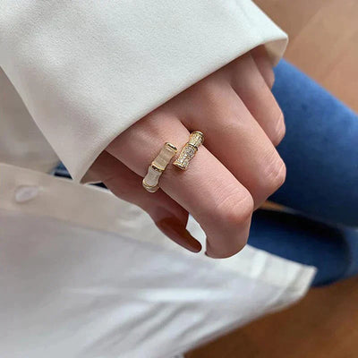 Opaal Bamboe Sieraad – Stijlvolle Ring met Unieke Charisma