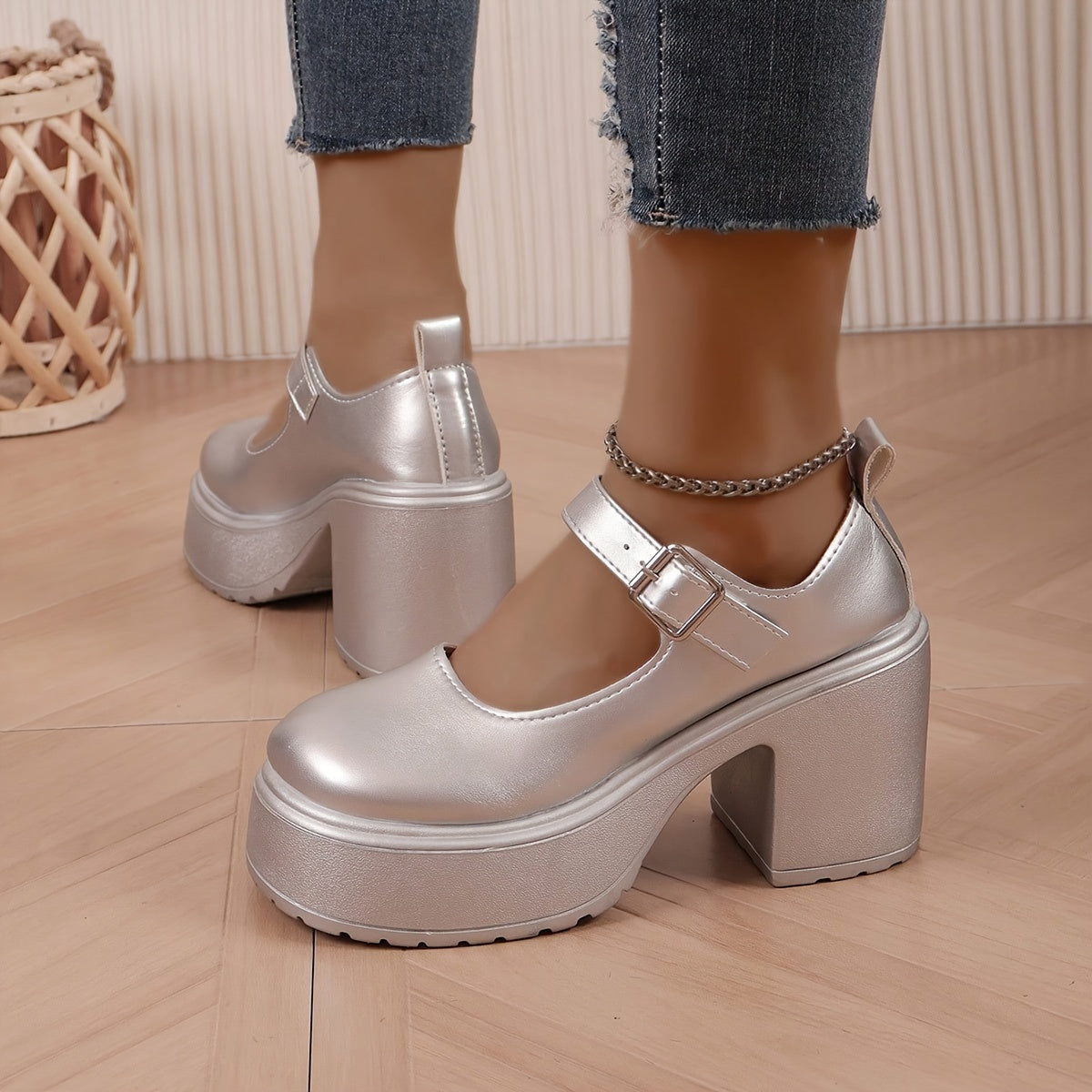 Mara | Metallic zilveren platformpumps met hoge hak