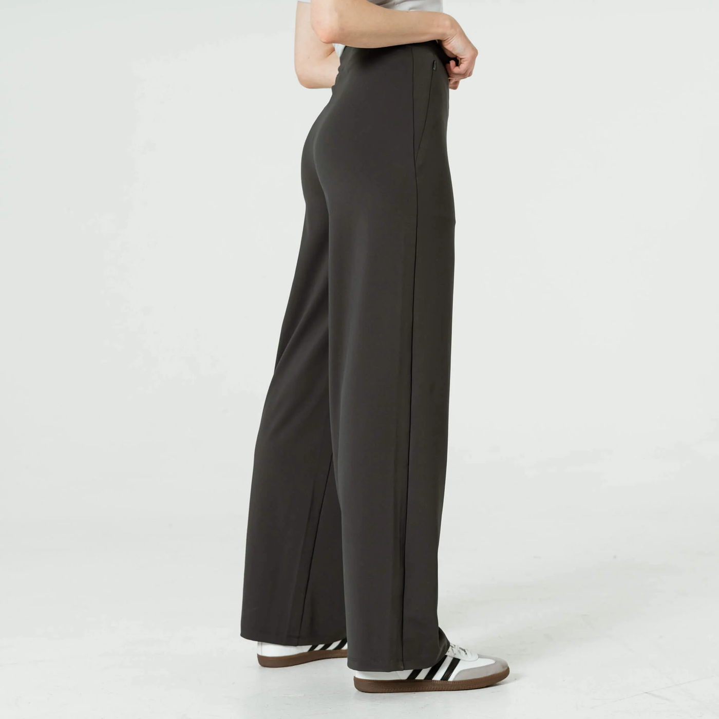 High-Waist Wide-Leg Trousers with Elastic Waistband 