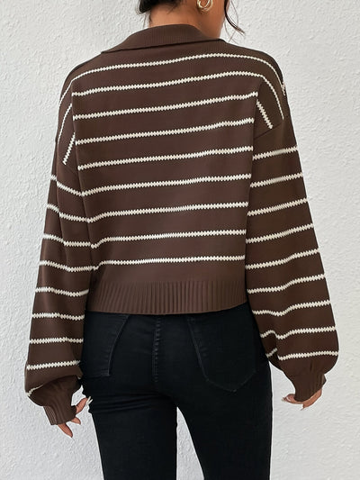 Sophie | Gestreepte casual trui met verlaagde schouder en lange mouwen