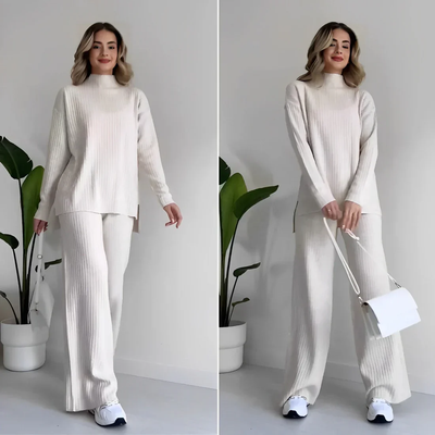 Ribbed Wide Leg Lounge Set – Two-Piece Comfort Suit