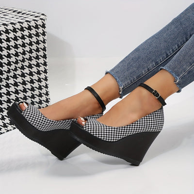 Luna | Black women's sandals with wedge heel