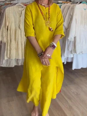 Karina - Plain linen leisure suit for women