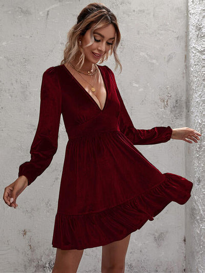 Lara - elegant fluwelen jurk met ruches