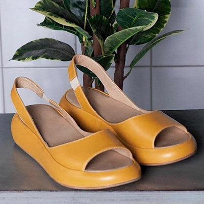 Elegant women's sandals with open platform