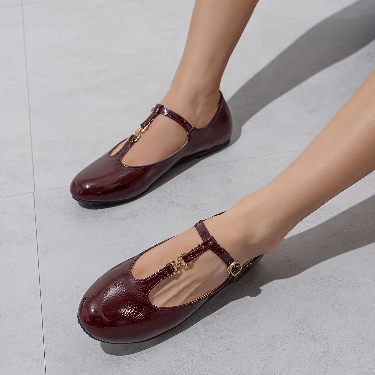 Sophie | Modieuze rode damesschoenen met platte hak
