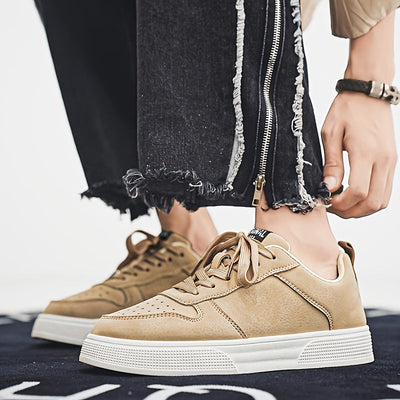Finn | Solid color low-top sneakers