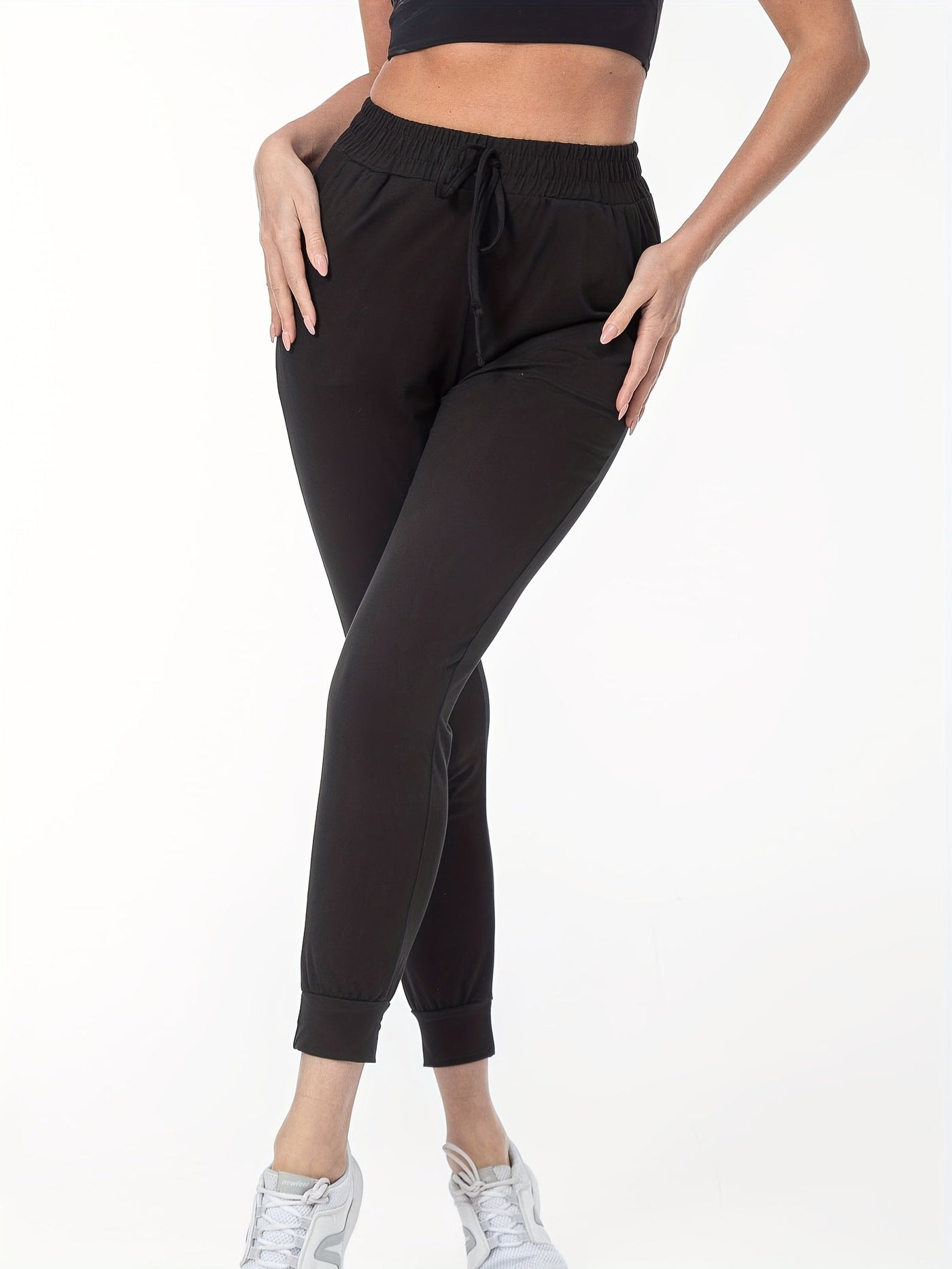 Emma | Comfortabele zwarte sportieve damesbroek met hoge taille