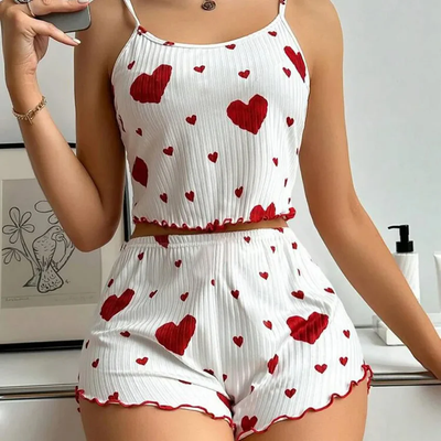 Dames pyjamaset met hartjesprint – Geribd topje en short met rucherand