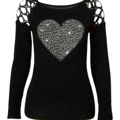 Cut-out top met hartdetail – Glam rock met fonkelende touch
