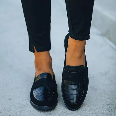 Dames loafers met krokostructuur – Slip-on model met amandelneus