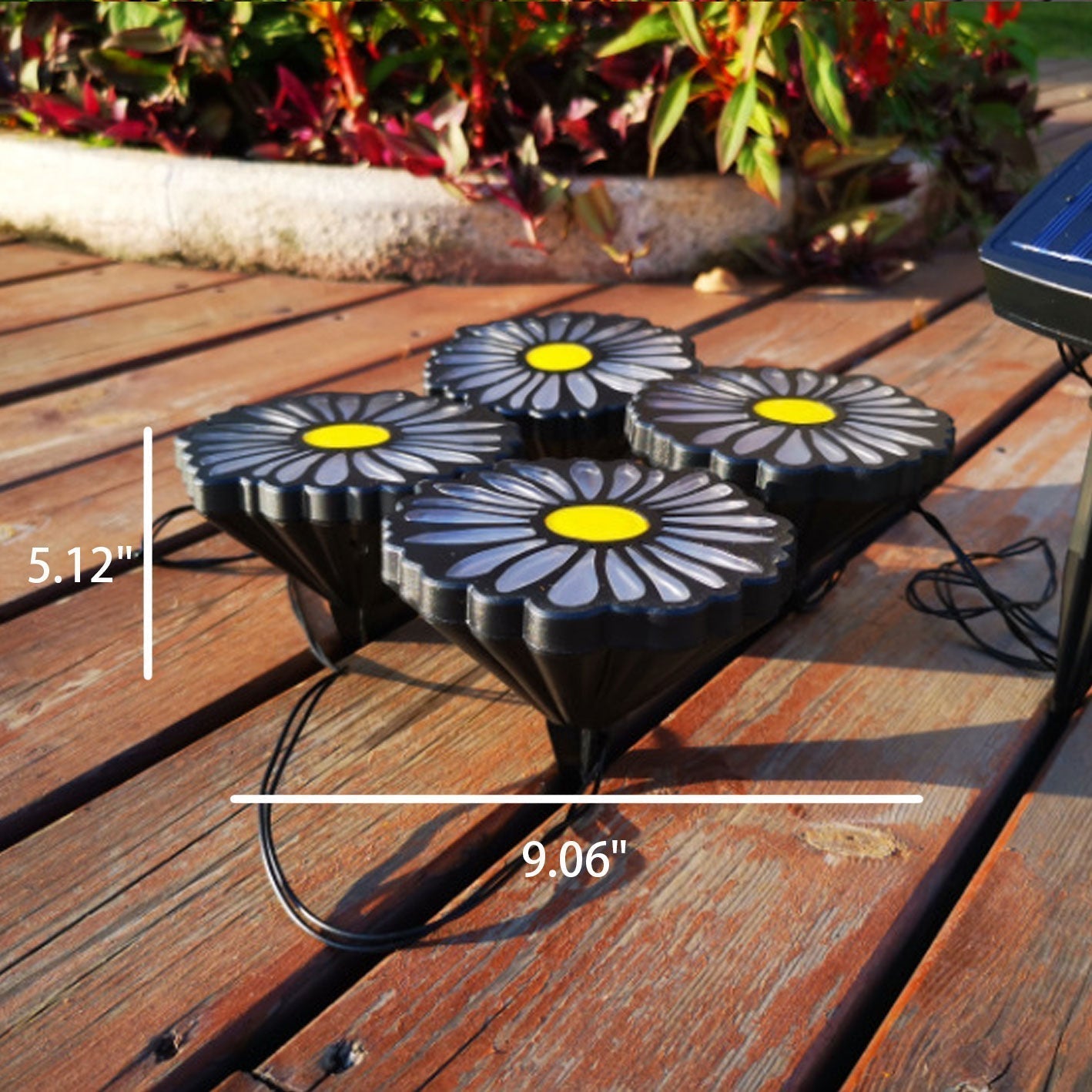 Volmira - Bright Daisy Solar Outdoor String Lights