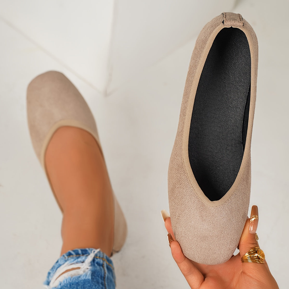 Elena | Elegant velvet ballet flats for women