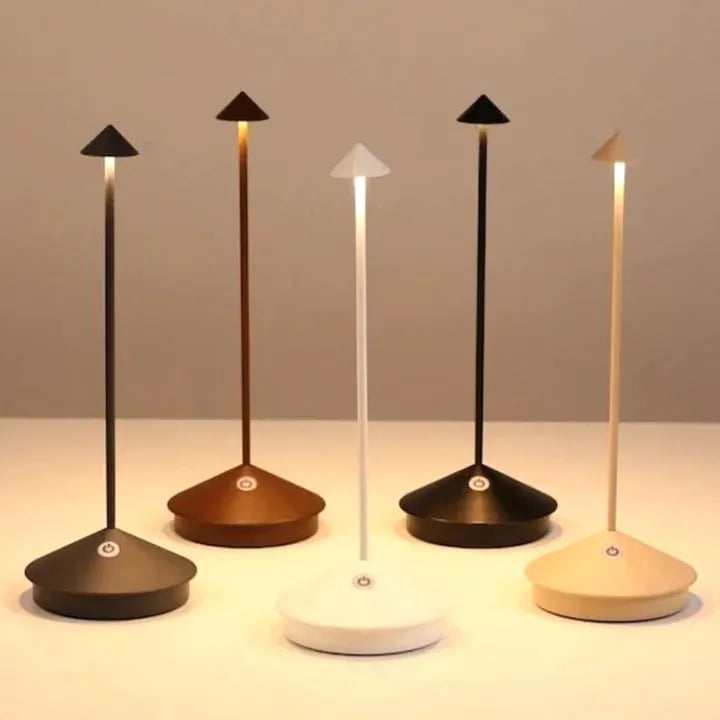 Luna | Wireless LED table lamp