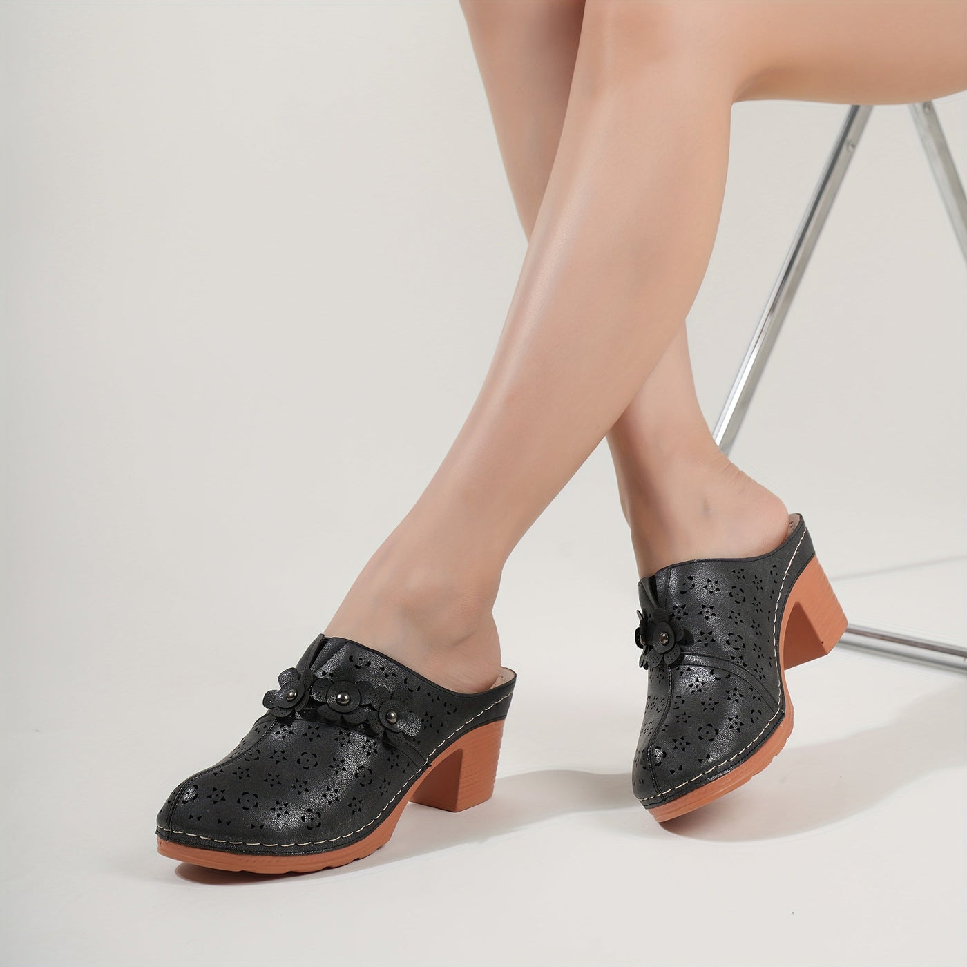 Sarah | Chique dames mules met dikke hak