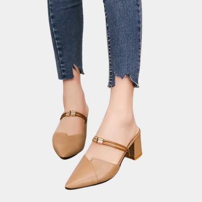 Elegant sandals with heels for women