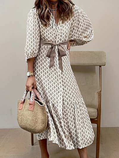 Midi-jurk met strikceintuur – Luchtige pasvorm en all-over print