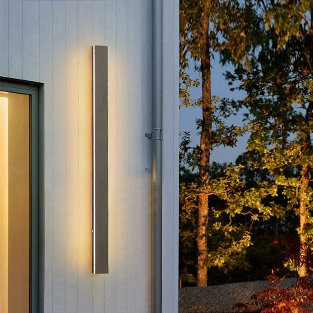 Raylume – Modern Linear Outdoor Wall Light Metal Acrylic