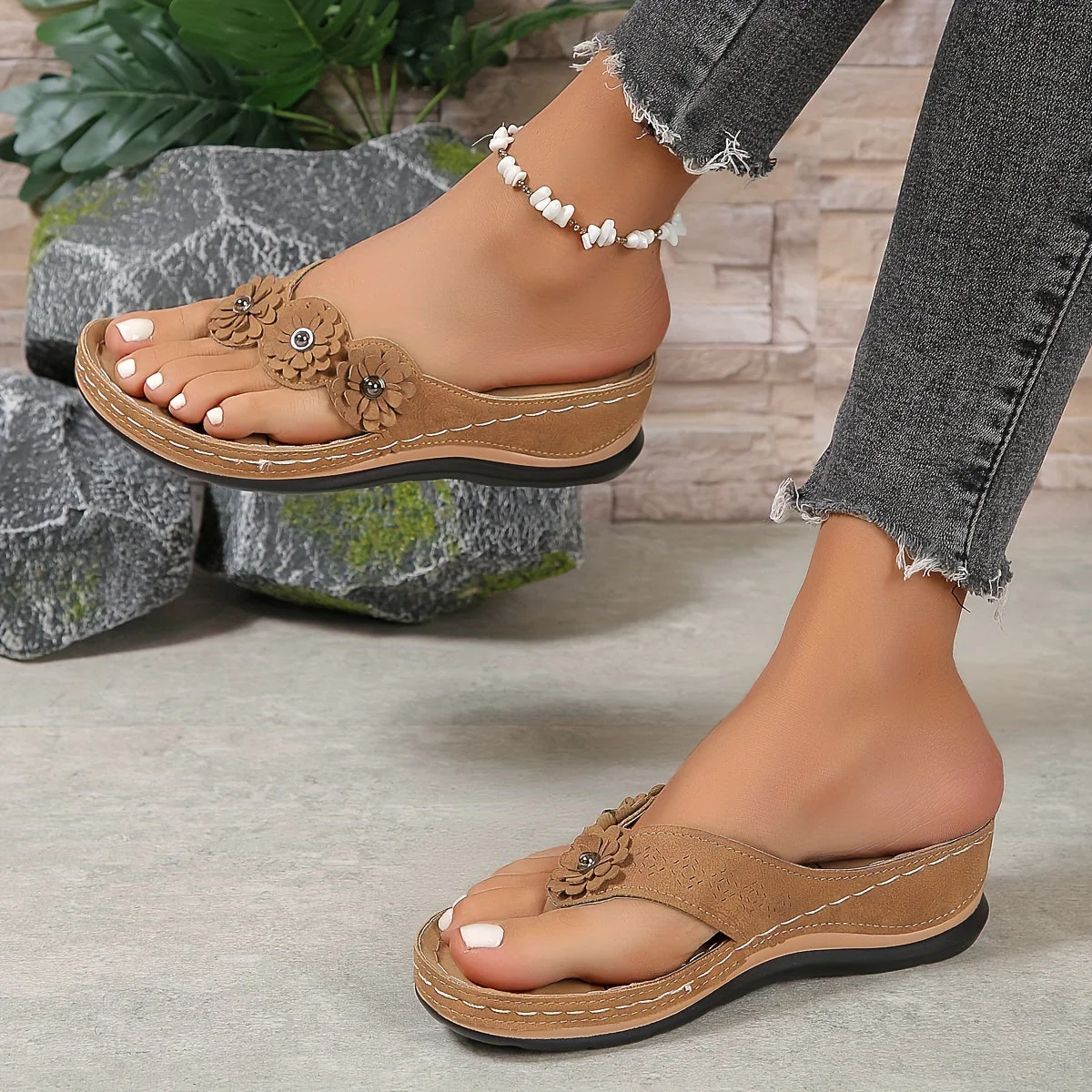 Dames Slippers met Bloemendetail - Verhoogde Zool - Comfortabel Voetbed