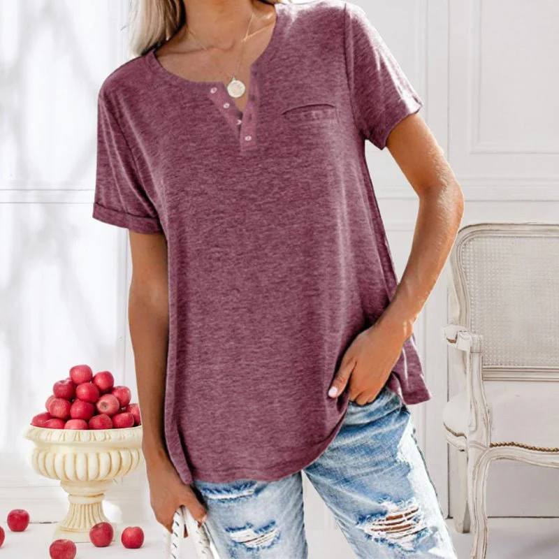 Loose-fitting henley top – Casual T-shirt with button detail 